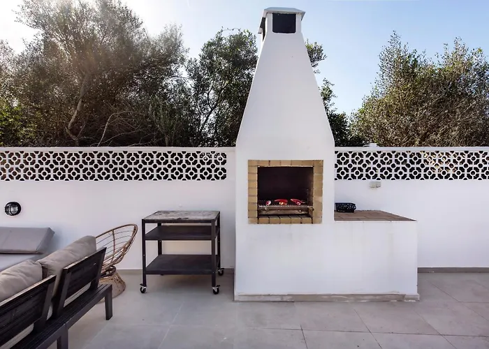 Дом отдыха Lovely Vacation In Лоле