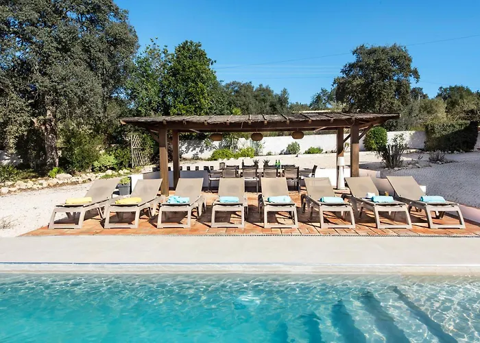 Дом отдыха Lovely Vacation In